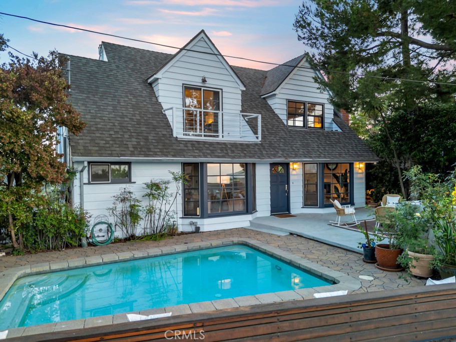 8615 Skyline Drive
