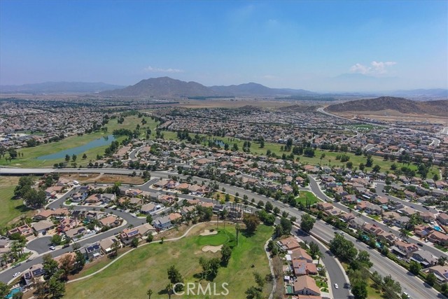 29870 Corte Cruzada, Menifee CA: https://media.crmls.org/medias/374b4225-15b8-42a6-995b-4b4ebe7ed908.jpg