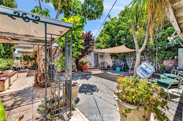 2660 Newell Street, County - Los Angeles CA: https://media.crmls.org/medias/374b4835-d789-48cd-91b6-623712b0d003.jpg