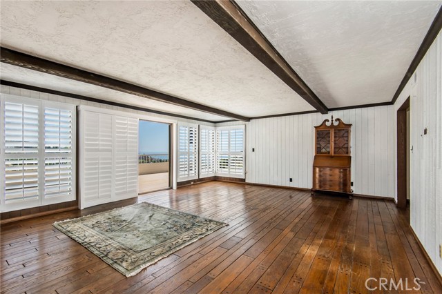 Detail Gallery Image 13 of 28 For 1095 Flamingo Rd, Laguna Beach,  CA 92651 - 4 Beds | 2/1 Baths