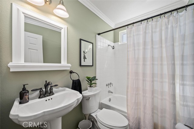Detail Gallery Image 15 of 54 For 32171 Mill Stream Rd, Rancho Santa Margarita,  CA 92679 - 4 Beds | 3 Baths