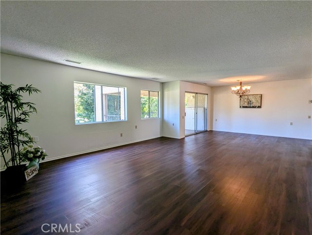 5499 Paseo Del Lago W, Laguna Woods CA: https://media.crmls.org/medias/374c43ad-597c-420c-914f-9152366f164d.jpg