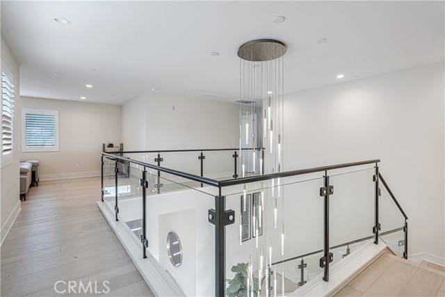20532 W Birmingham Way, Porter Ranch CA: https://media.crmls.org/medias/374c7db7-4894-4037-bcaf-9c69e7a2d9e1.jpg