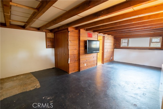 318 E Laurel Avenue, Sierra Madre CA: https://media.crmls.org/medias/374c8cfc-18a8-4e80-8eed-5104087e402a.jpg