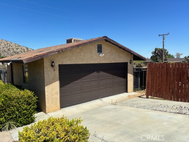 Detail Gallery Image 6 of 9 For 57866 Desert Gold Dr, Yucca Valley,  CA 92284 - 3 Beds | 2 Baths