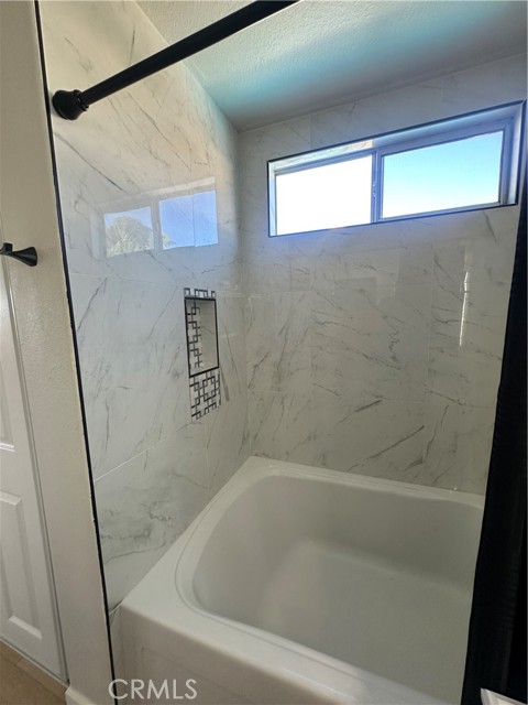 Detail Gallery Image 14 of 22 For 29652 Chandler, Highland,  CA 92346 - 4 Beds | 3 Baths