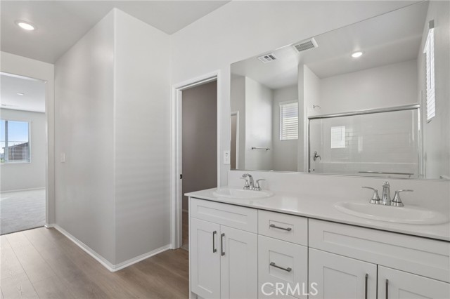 1110 Tropic Court, Redlands CA: https://media.crmls.org/medias/374df2bf-c990-401e-86ec-4cbc82980ecc.jpg