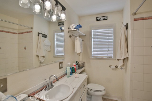 Detail Gallery Image 14 of 35 For 1034 W Maple Ave, Orange,  CA 92868 - 3 Beds | 1/1 Baths