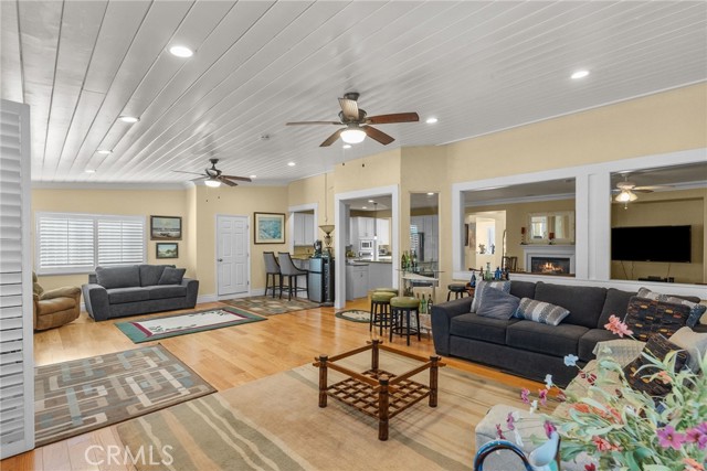 Detail Gallery Image 29 of 55 For 3625 Paddock Way, Quartz Hill,  CA 93536 - 6 Beds | 4/2 Baths