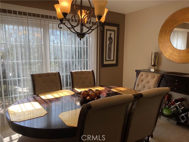 Detail Gallery Image 10 of 22 For 4776 Olivewood, San Bernardino,  CA 92407 - 2 Beds | 2 Baths