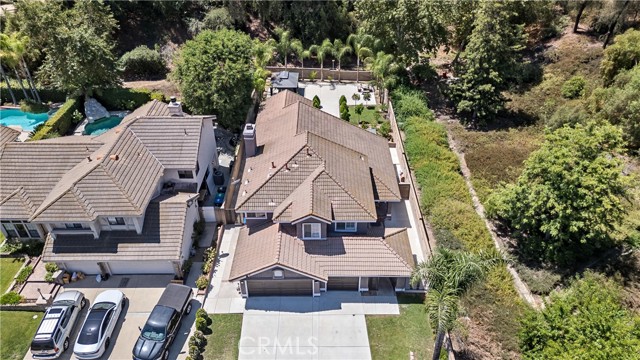 3107 Morningside Drive, Chino Hills CA: https://media.crmls.org/medias/374ffd2c-3d15-497d-8299-de4a160832c8.jpg