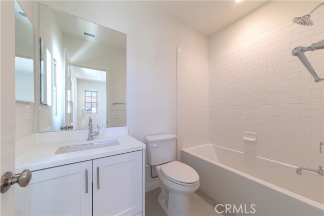 Detail Gallery Image 29 of 39 For 113 Escala, Irvine,  CA 92618 - 4 Beds | 4 Baths