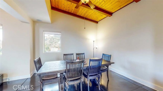 Detail Gallery Image 31 of 36 For 7300 Santa Susana Pass Rd, Simi Valley,  CA 93063 - 3 Beds | 2/1 Baths