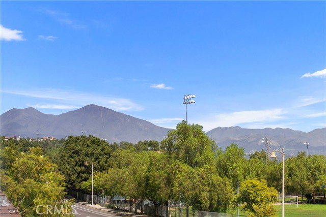 Detail Gallery Image 33 of 41 For 24692 Tabuenca, Mission Viejo,  CA 92692 - 4 Beds | 3 Baths