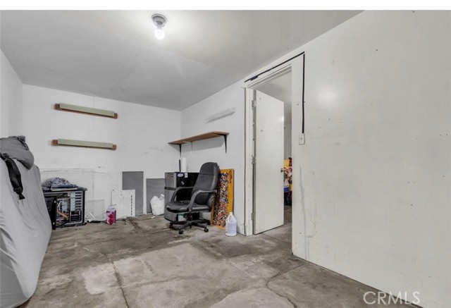 Detail Gallery Image 17 of 21 For 3962 Hubbard, Los Angeles,  CA 90023 - 2 Beds | 1 Baths