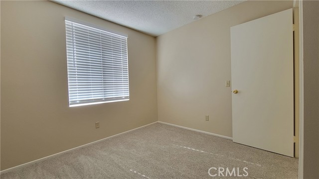 Detail Gallery Image 30 of 33 For 17294 Walnut Ave, Fontana,  CA 92336 - 3 Beds | 2/1 Baths