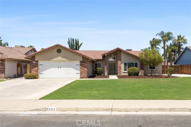 Detail Gallery Image 9 of 51 For 9504 Eagle Oak Rd, Bakersfield,  CA 93311 - 4 Beds | 2 Baths