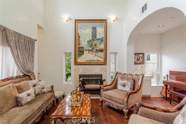 Detail Gallery Image 12 of 75 For 605 N 18th St, Montebello,  CA 90640 - 4 Beds | 3 Baths