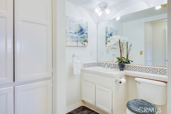 2019 Ernest Avenue, Redondo Beach, California 90278, 3 Bedrooms Bedrooms, ,2 BathroomsBathrooms,Residential,Sold,Ernest,SB17030206