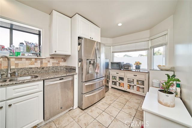 Detail Gallery Image 2 of 41 For 20017 Bernist Ave, Torrance,  CA 90503 - 3 Beds | 1 Baths