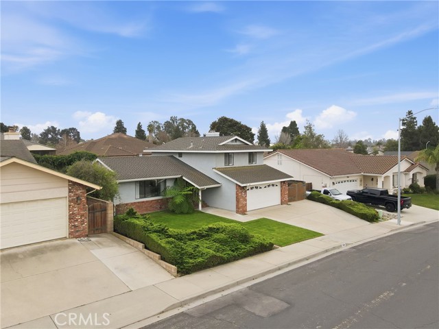 Detail Gallery Image 28 of 39 For 928 Sunrise, Santa Maria,  CA 93455 - 4 Beds | 3 Baths