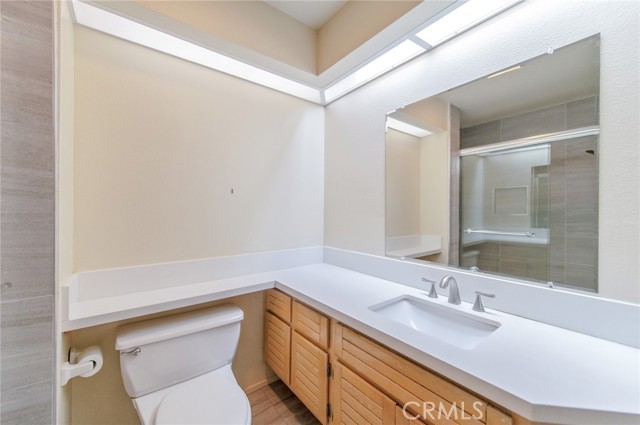 Detail Gallery Image 21 of 23 For 11 Auburn Aisle, Irvine,  CA 92612 - 2 Beds | 2 Baths