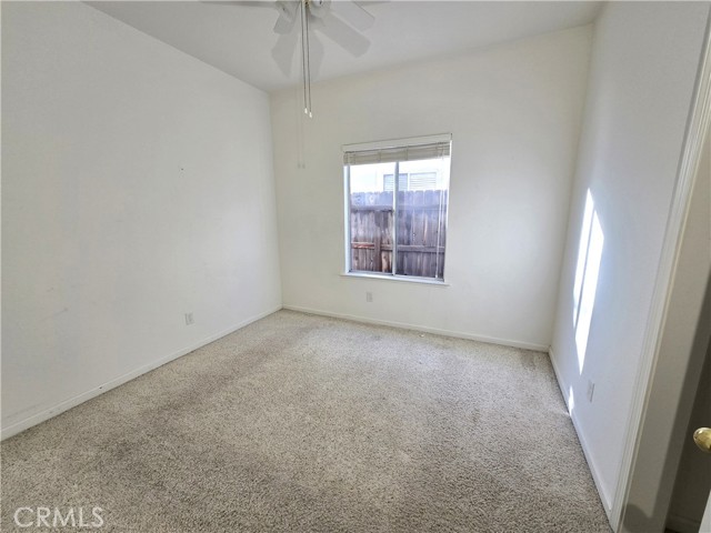 Detail Gallery Image 16 of 29 For 10168 N Price, Fresno,  CA 93730 - 3 Beds | 2/1 Baths