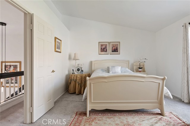 Detail Gallery Image 14 of 43 For 4827 Matteo, Oak Park,  CA 91377 - 3 Beds | 3 Baths