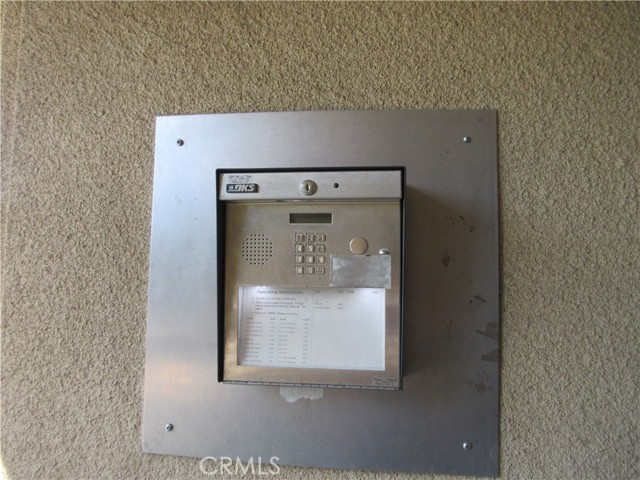 Detail Gallery Image 24 of 25 For 7330 Eton Ave #203,  Canoga Park,  CA 91303 - 2 Beds | 2 Baths