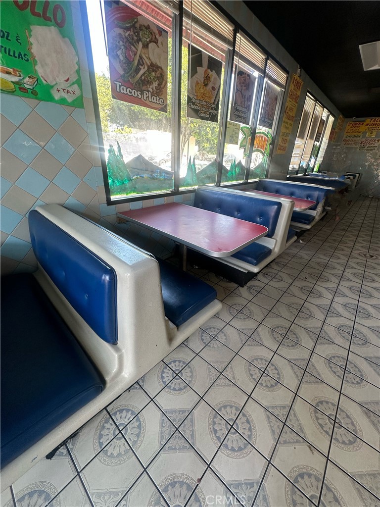 MLS #DW25146635 img 3