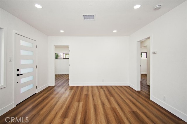 12808 Herrick Avenue photo 6