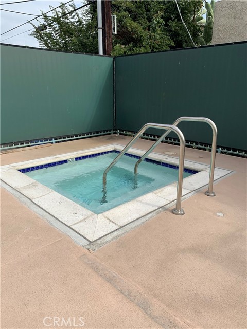 Detail Gallery Image 17 of 18 For 10790 Rose Ave #109,  Los Angeles,  CA 90034 - 2 Beds | 2/1 Baths