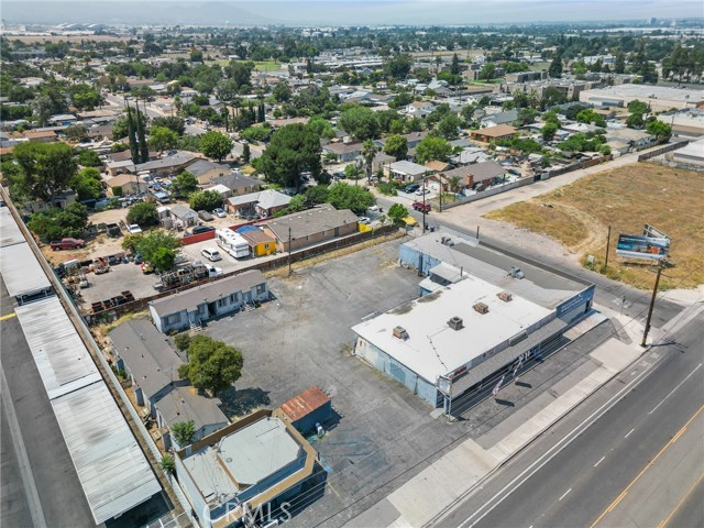 Image 3 of 12 For 25899 Base Line Street