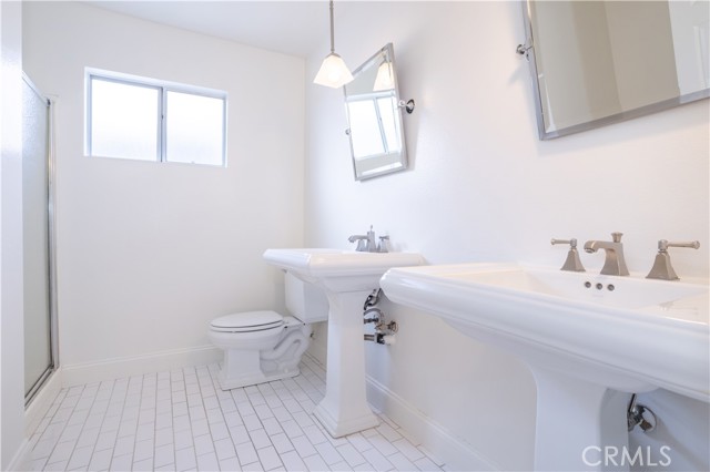 Detail Gallery Image 14 of 34 For 9155 Noble, North Hills,  CA 91343 - 4 Beds | 3 Baths