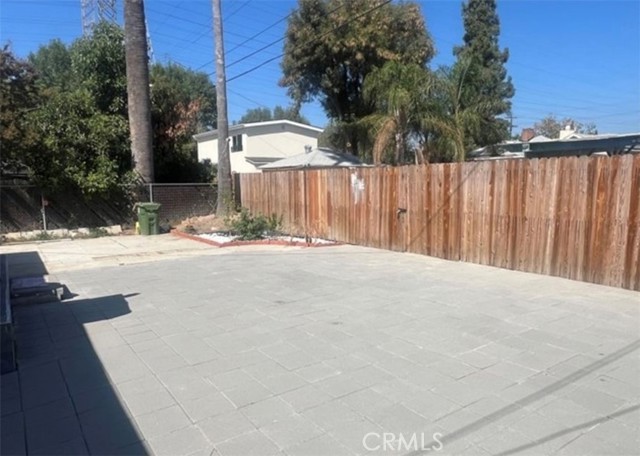 18763 Sunburst Street, Northridge CA: https://media.crmls.org/medias/375adb93-0dde-4f9e-97ba-bf9a8ac1b4dc.jpg