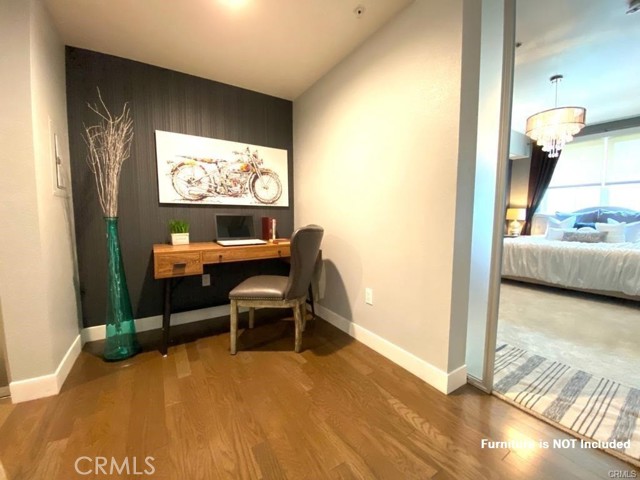 Detail Gallery Image 5 of 26 For 1234 Wilshire Bld #219,  Los Angeles,  CA 90017 - 1 Beds | 1 Baths