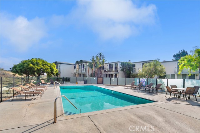 6216 Tapia Drive, Malibu CA: https://media.crmls.org/medias/375b5eac-7576-4831-a129-f88aba0efbf6.jpg