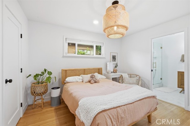 Detail Gallery Image 17 of 37 For 7337 W 88th St, Los Angeles,  CA 90045 - 4 Beds | 4 Baths