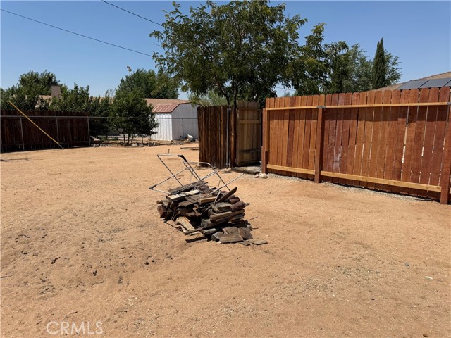 21275 Pocomoke Court, Apple Valley CA: https://media.crmls.org/medias/375b84f2-53af-41c6-912a-69b09938feec.jpg
