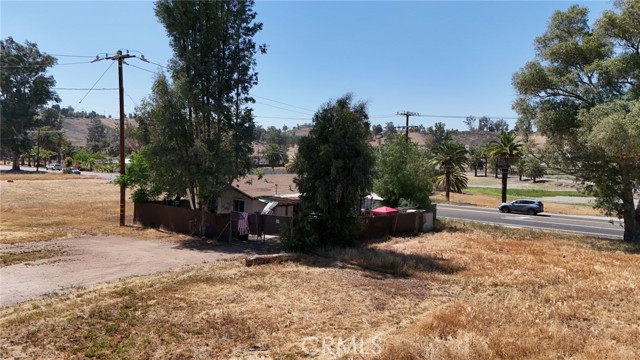 Detail Gallery Image 7 of 14 For 29960 Riverside Dr, Lake Elsinore,  CA 92530 - 1 Beds | 1 Baths