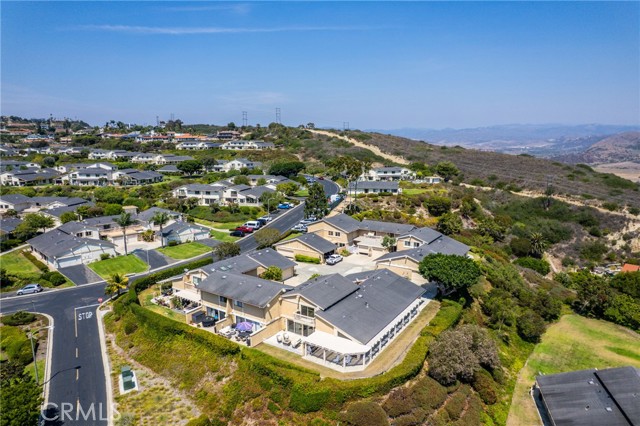 308 Avenida Adobe, San Clemente CA: https://media.crmls.org/medias/375cc588-a073-4898-a6ab-6d38b1790c86.jpg