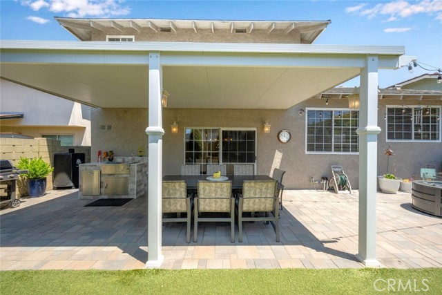 6786 Molokai Drive, Cypress CA: https://media.crmls.org/medias/375d32dd-fd63-4627-abc9-27469feec9e5.jpg