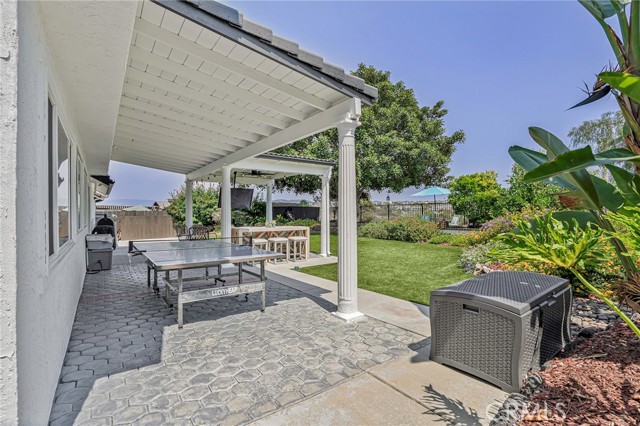 1324 Darwin Drive, Oceanside CA: https://media.crmls.org/medias/375d7677-c162-4942-b3cb-594aaf2e7454.jpg