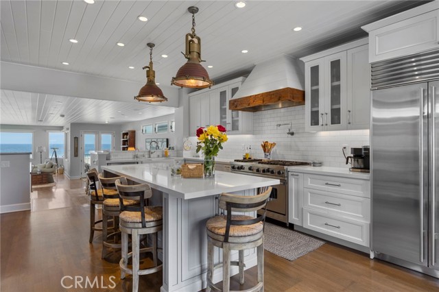 2326 The Strand, Hermosa Beach CA: https://media.crmls.org/medias/375da6c9-8623-4a89-9b2f-b056dd587d70.jpg