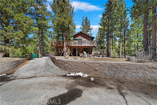 Detail Gallery Image 6 of 40 For 42422 Tioga Dr, Big Bear Lake,  CA 92315 - 3 Beds | 2 Baths
