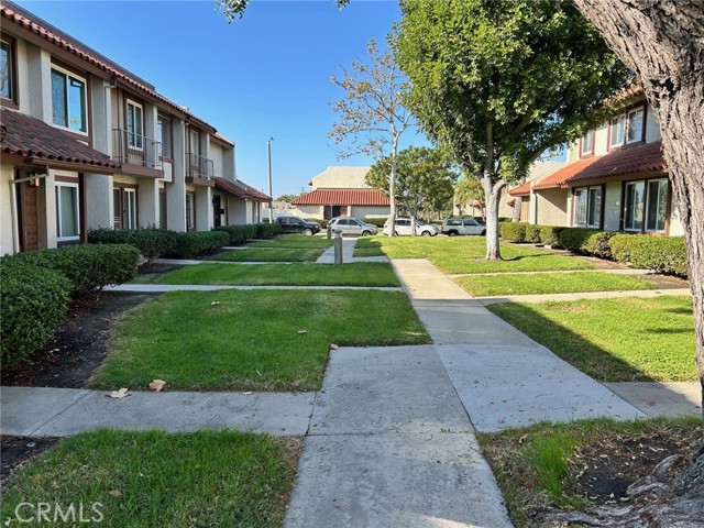 Detail Gallery Image 14 of 16 For 4874 Estepona Way, Buena Park,  CA 90621 - 3 Beds | 2/1 Baths