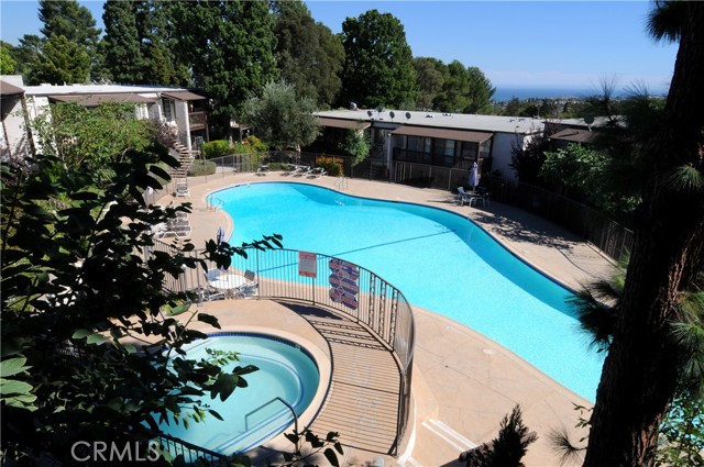 Detail Gallery Image 21 of 25 For 374 S Miraleste Dr #413,  San Pedro,  CA 90732 - 2 Beds | 2 Baths