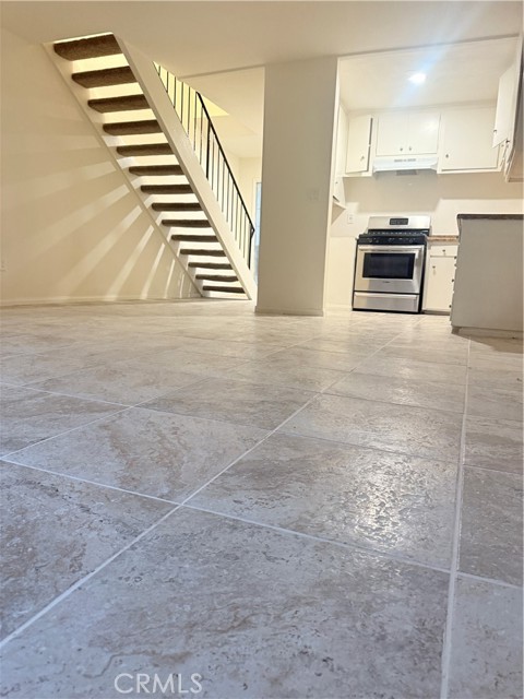 Front Image Thumbnail for CRPW25233335