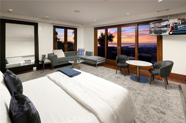 9 Sailcrest, Newport Coast CA: https://media.crmls.org/medias/376253b0-44ce-4ec9-b40a-29bc53cd7573.jpg