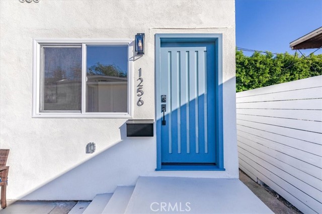 1254 Sanborn Avenue, Los Angeles CA: https://media.crmls.org/medias/376291a3-a408-41ca-8e96-ab0f909e6e08.jpg